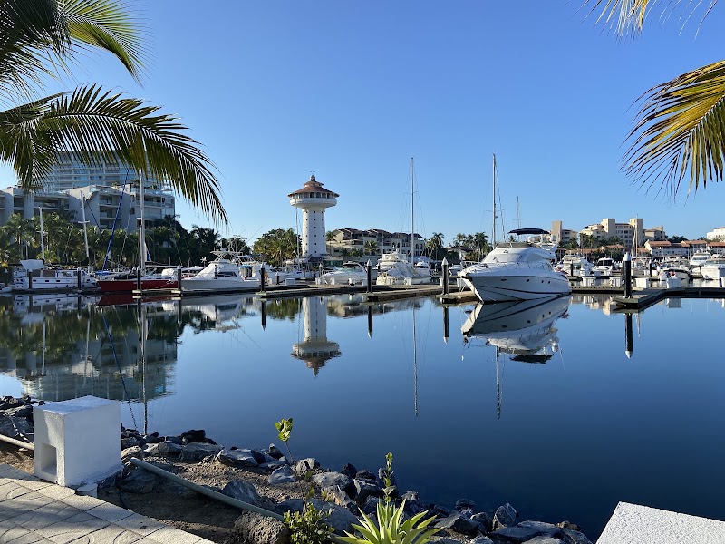 Marina Ixtapa