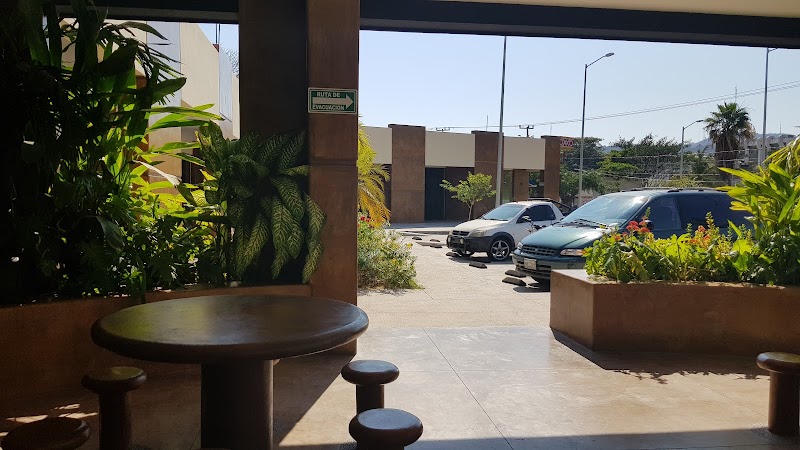 Plaza Los Portales
