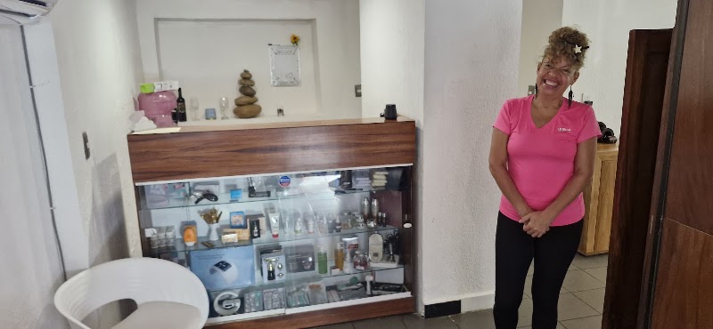 Balance Wellness Salon