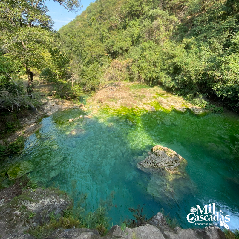 Las Granadas Mil Cascadas