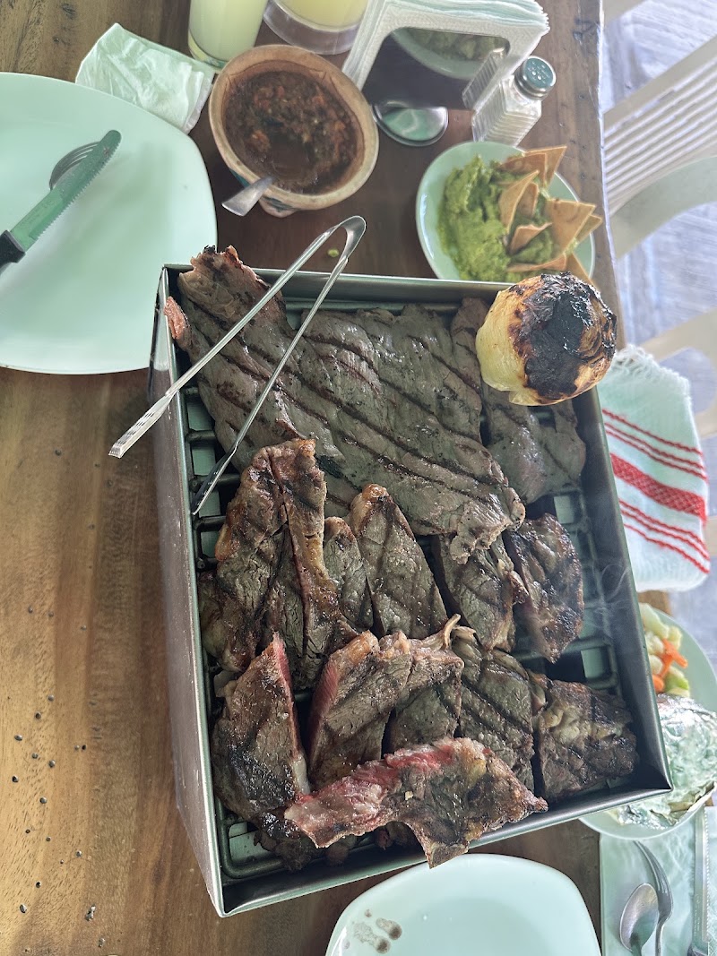 Los Cazadores