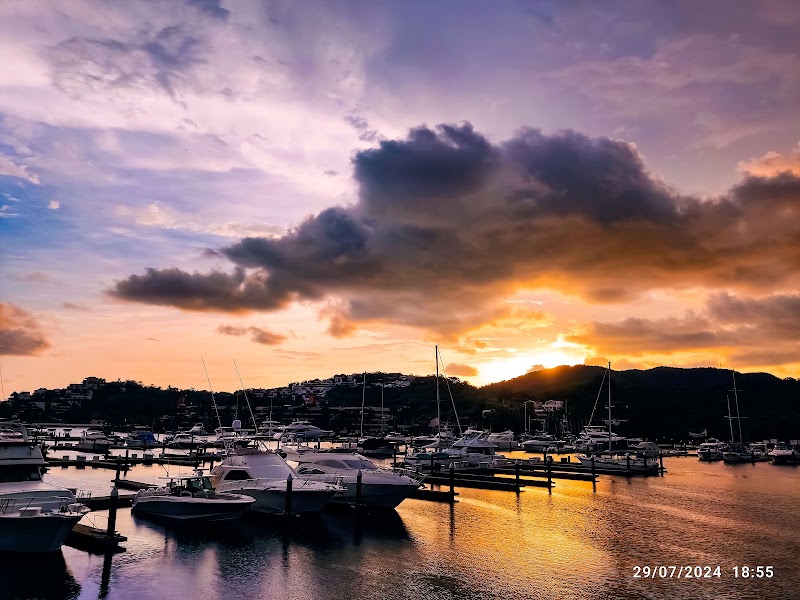 Marina Ixtapa Náutica Golf Course