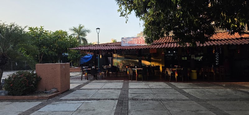 Mercado De Artesanias La Hacieda