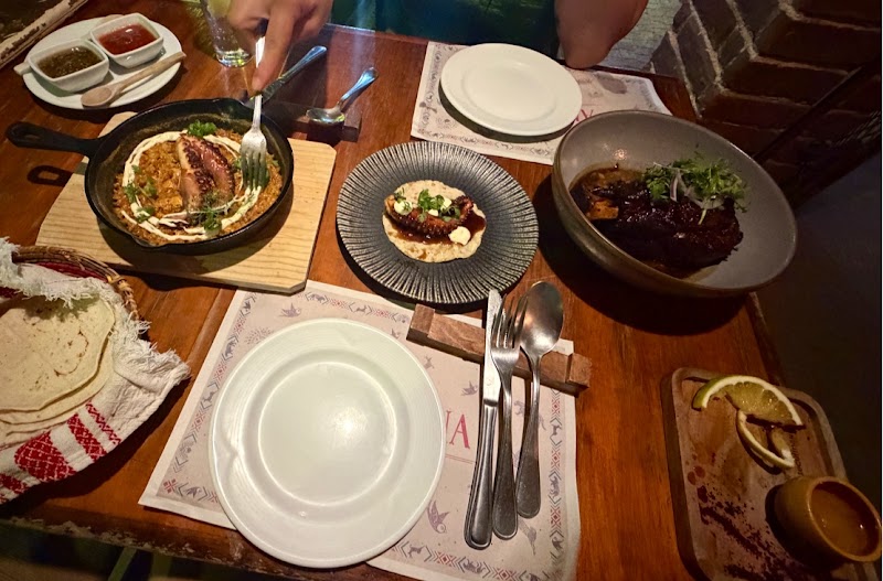 Angustina Mezcal & Cocina