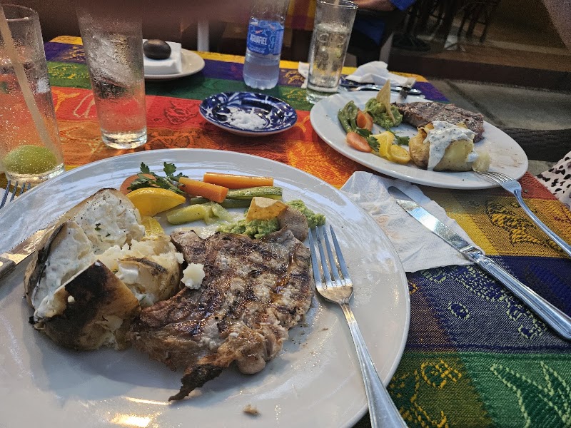 Las Adelitas