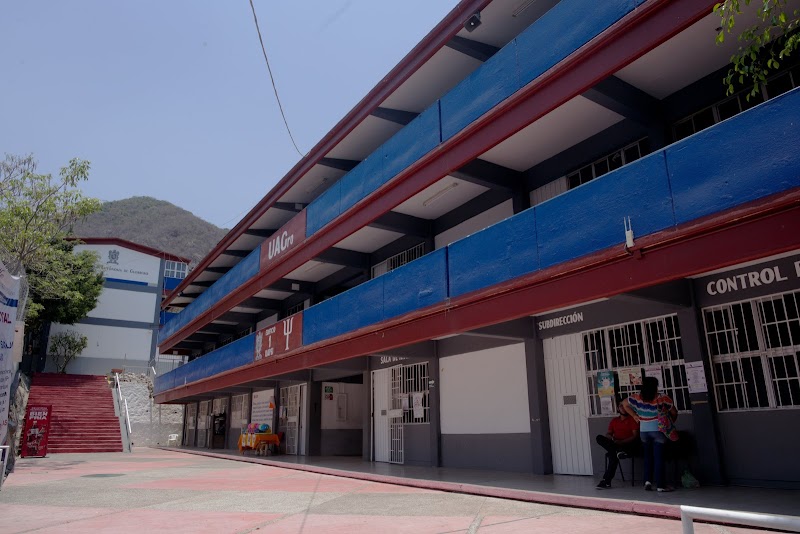 Escuela Superior de Psicología | UAGro