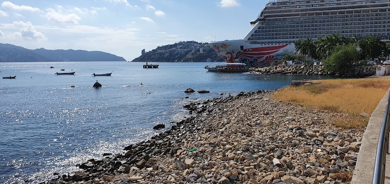 ACAPULCO 6