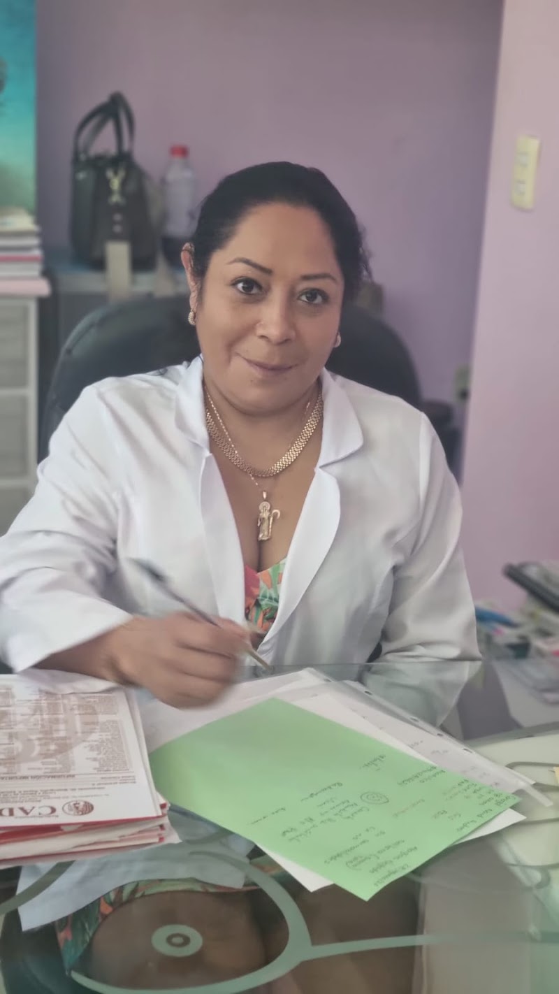 Ginecóloga en Acapulco Dra. Gisela Álvarez Jiménez