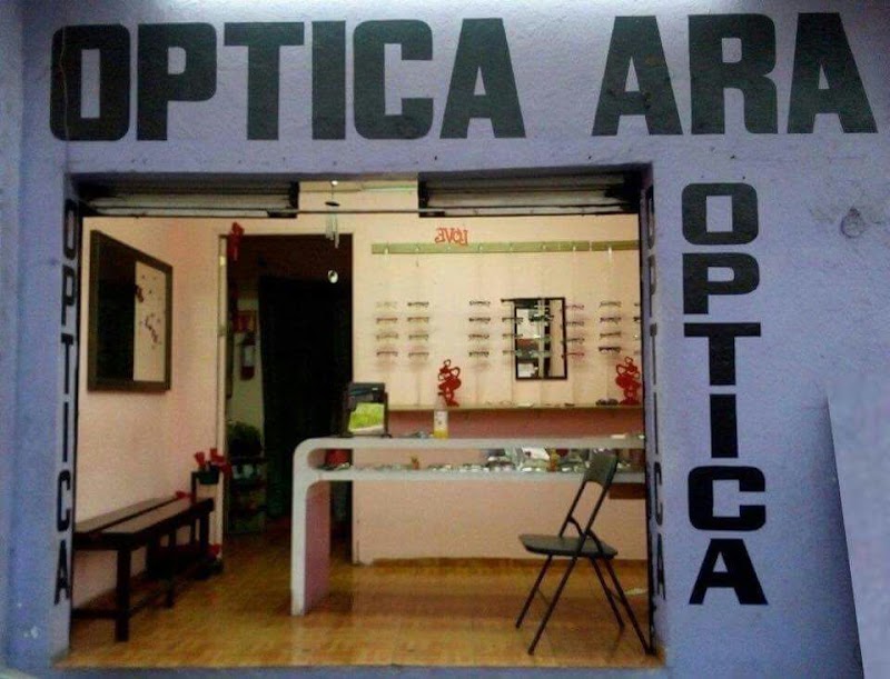 ÓPTICA ARA