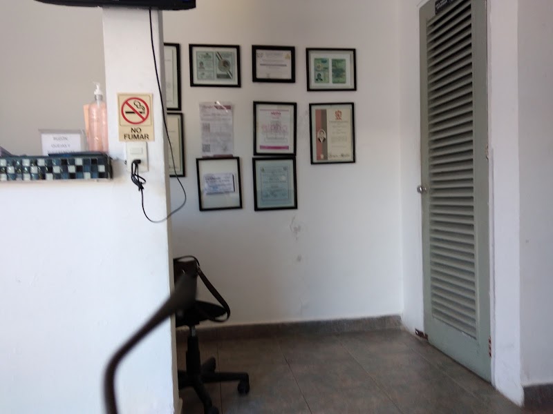 Alpha Laboratorios Costa Azul