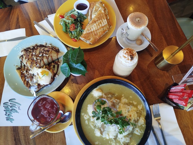 Viceversa Cafe