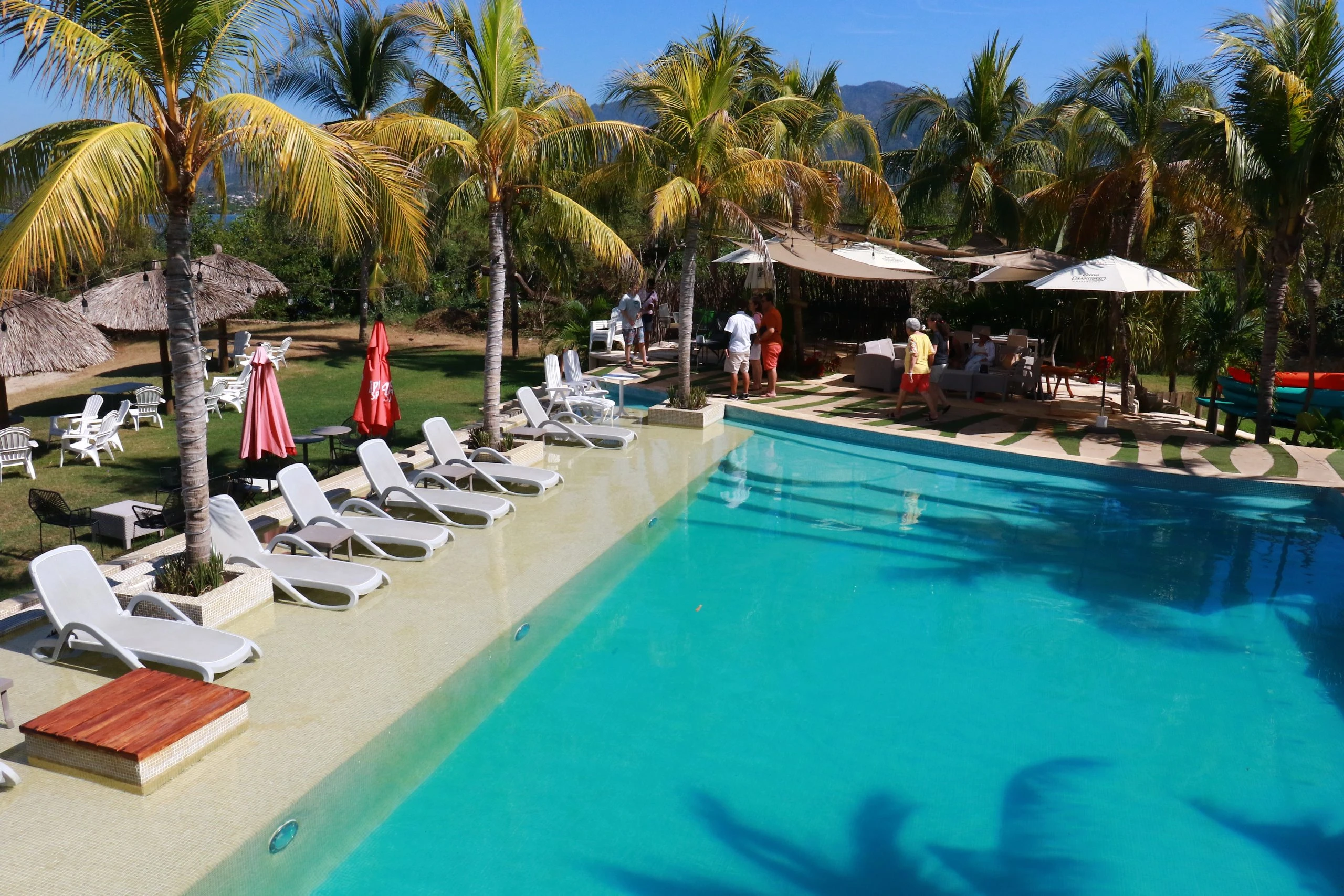 Hotel Rojo Manglar