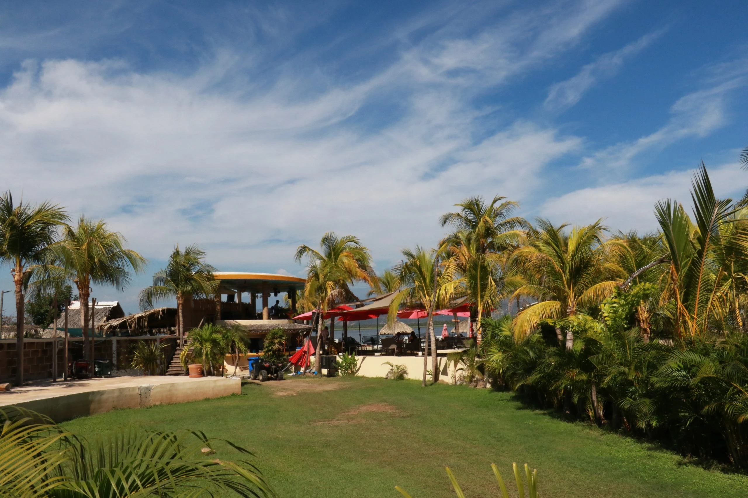 Hotel Rojo Manglar